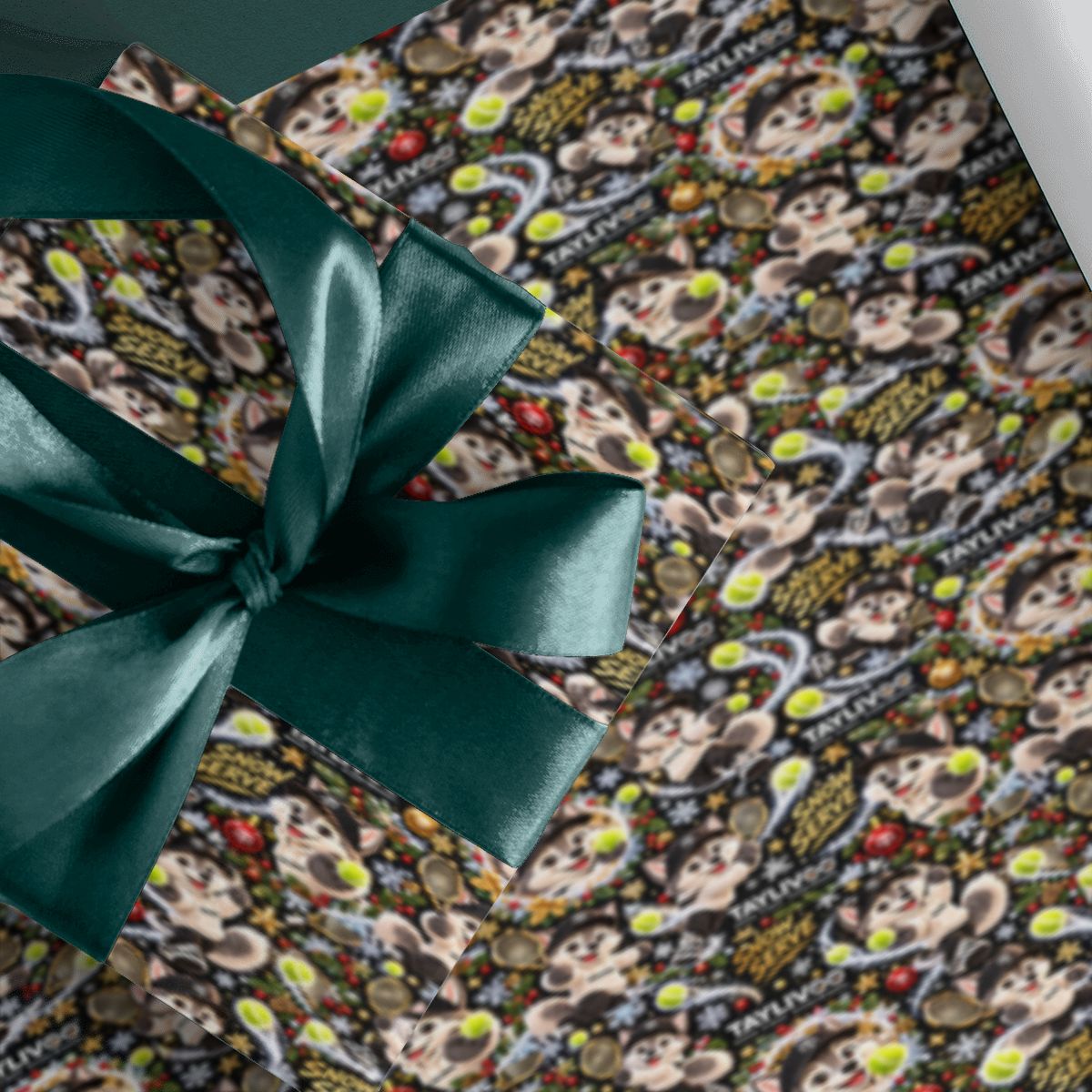 TAYLIVOO Holiday Character Gift Wrap – 3 Sheets
